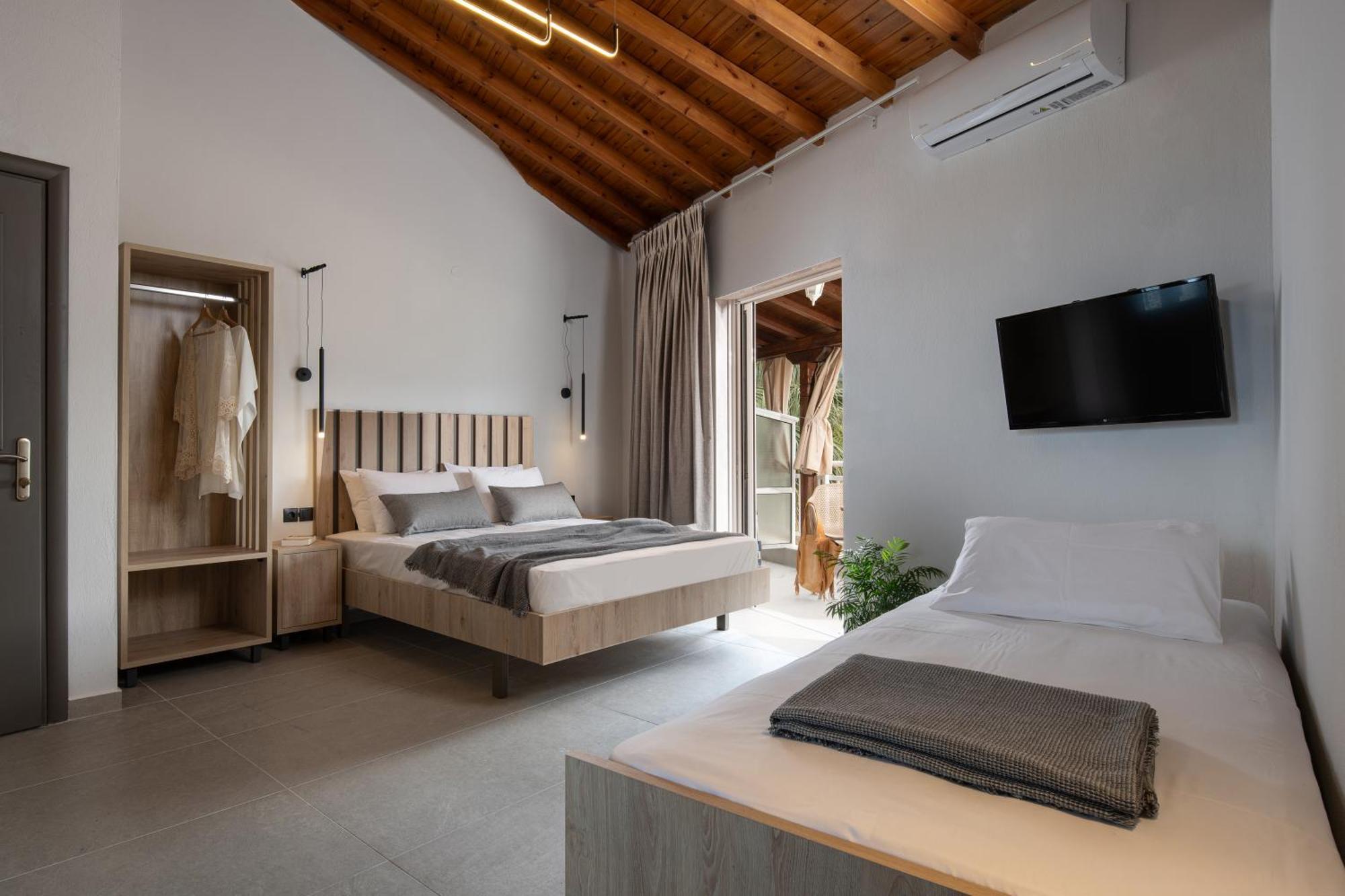 Erifili At Sarti Beach Apartments & Studios Bagian luar foto