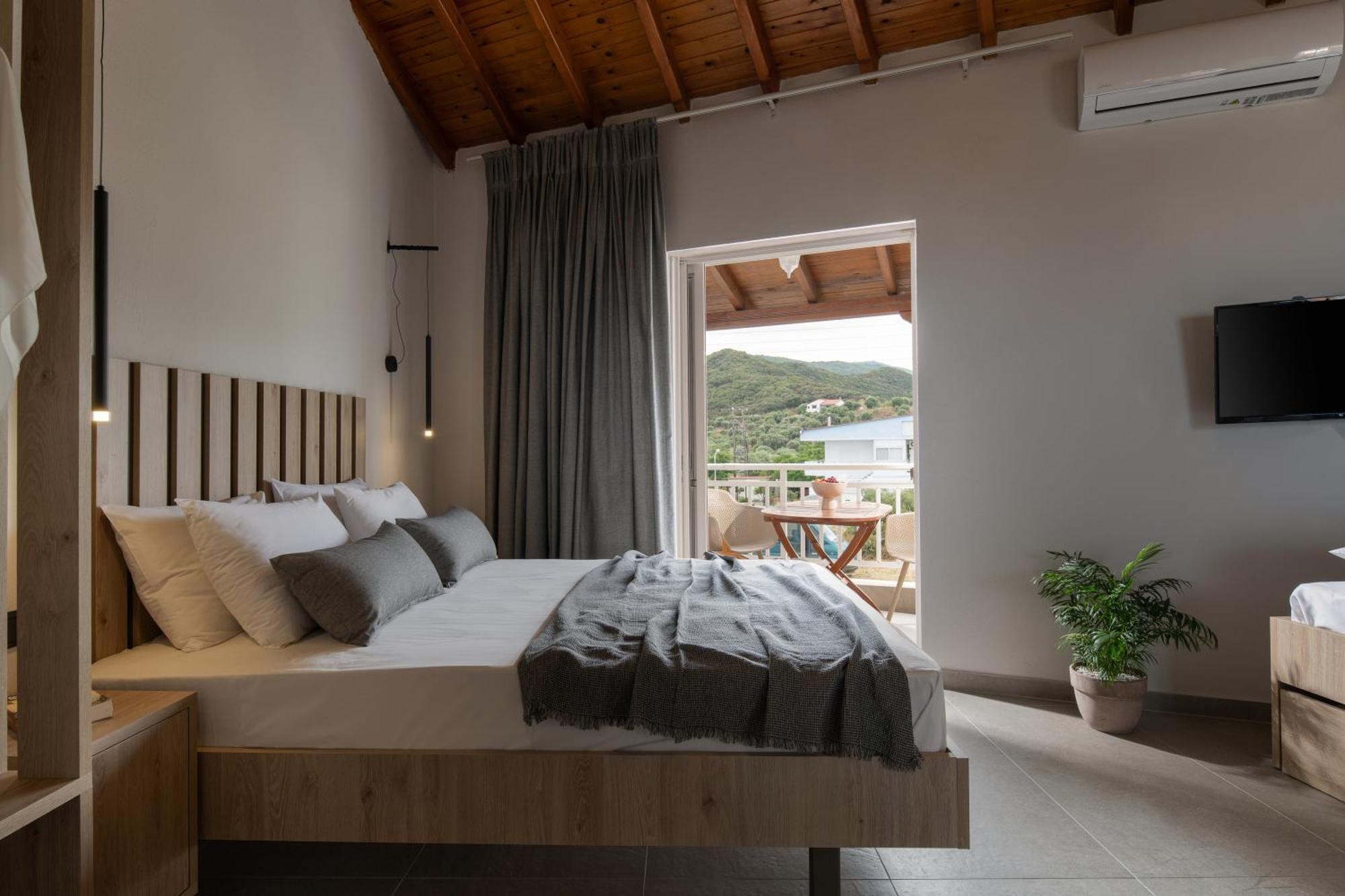 Erifili At Sarti Beach Apartments & Studios Bagian luar foto