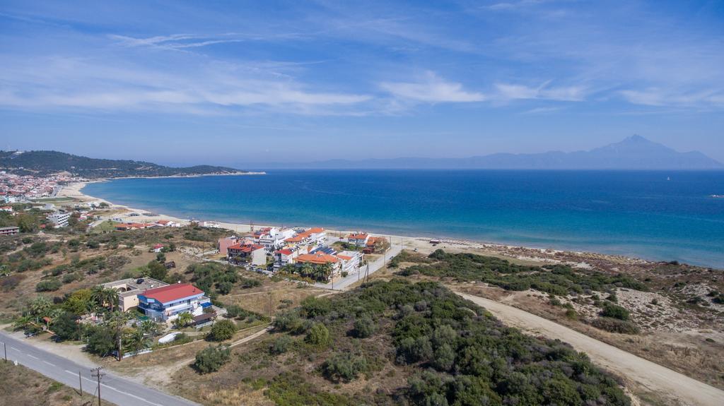 Erifili At Sarti Beach Apartments & Studios Bagian luar foto