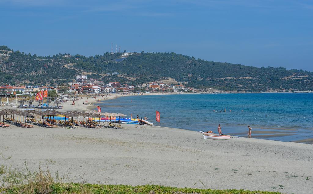 Erifili At Sarti Beach Apartments & Studios Bagian luar foto