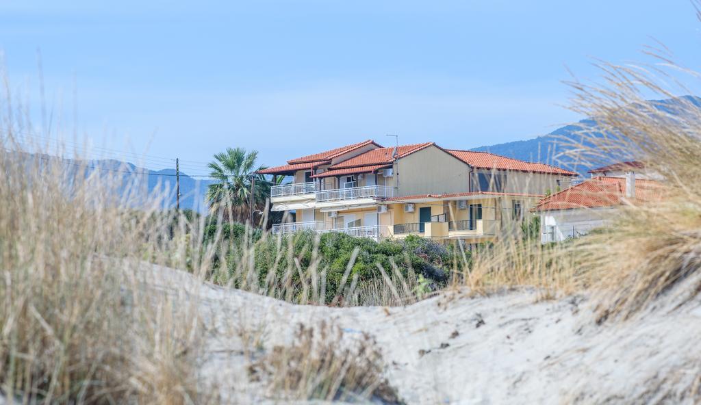 Erifili At Sarti Beach Apartments & Studios Bagian luar foto